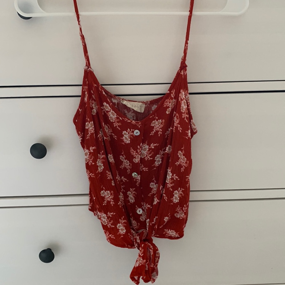 Tie-front button down tank